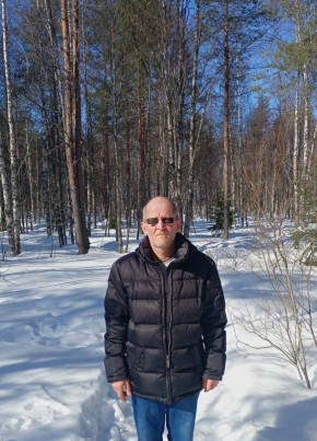 Олег из Костомукши 52 года