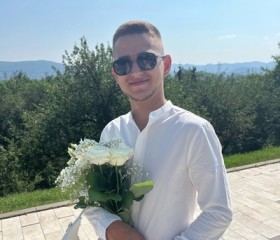 Дмитрий, 22 года, Лесосибирск