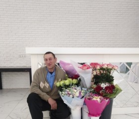 Толя, 51 год, Київ
