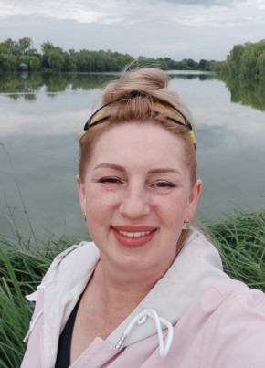 Дина, 44, Россия, Белореченск