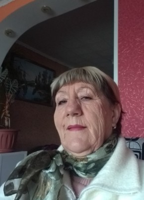 Таня, 68, Россия, Курск