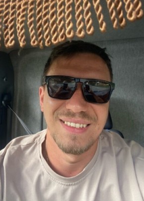 Konstantin, 36, Russia, Moscow