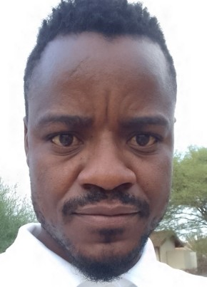 Zululand, 37, Namibia, Swakopmund