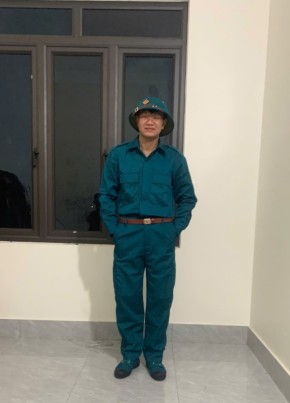 H из Hải Phòng 18 лет