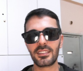 Hamid, 27, Athens