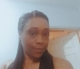 Tanya, 18, Chula Vista