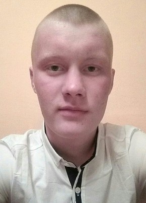 Илья, 27, Россия, Чайковский