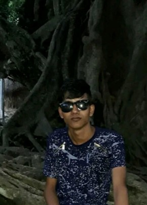 MD Hafiz, 19, Brunei, Bandar Seri Begawan