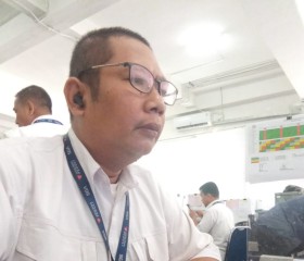 Andry, 44, South Tangerang