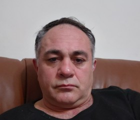 Mikhas, 48, Yerevan