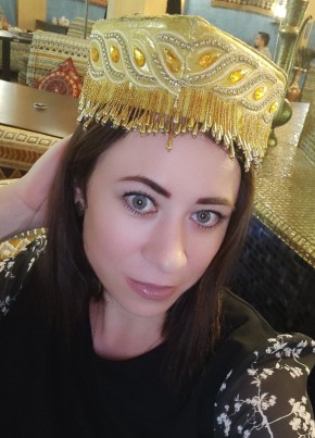 Ekaterina, 39, Russia, Surgut