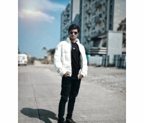 Manis, 21, Manjlegaon