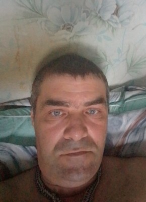 Евгений из Екатеринбурга 40 лет