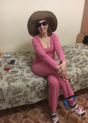 Лариса, 55, Россия, Омск