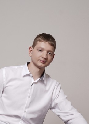 Maksim, 28, Russia, Moscow