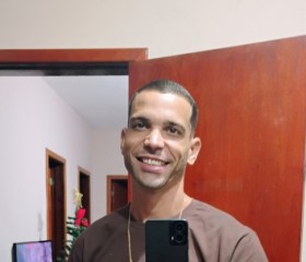 Jonathan, 31, Rio de Janeiro
