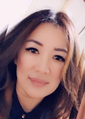 Olga, 52, Estonia, Tallinn