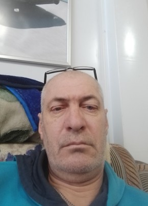 Андрей из Болотное 52 года