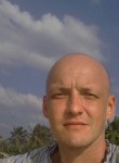 Андрей, 48 лет, Луганськ