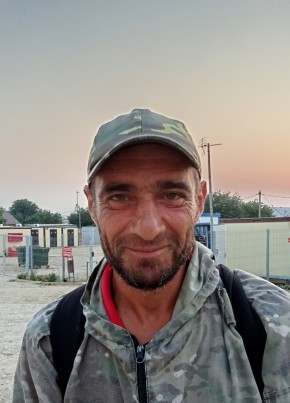 Eduard, 48, Russia, Kerch
