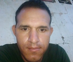Jesús, 30, Barinas