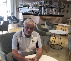 Michael, 70 лет, Bonn