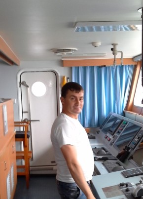Константин из Елабуги 41 год