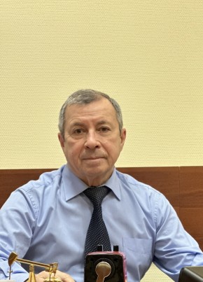 Влад из Москвы 62 года