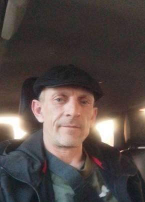 Олег, 46, Україна, Лутугине
