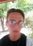 Богдан, 19 лет, Шахты