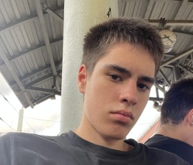 Ilya, 18, Sector 1