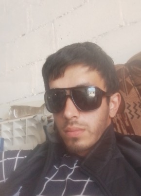 Arsen, 27, Russia, Madzhalis