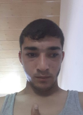 ELI Eliyev, 19, Azərbaycan Respublikası, Bakı