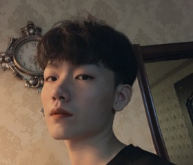 艮啾啾, 24, Anshan
