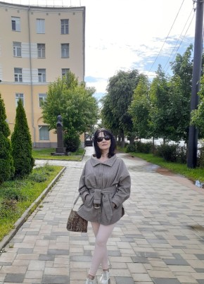 y из Смоленска 44 года