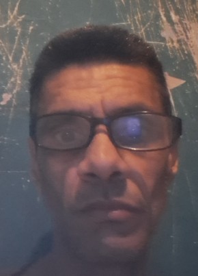 Wallace Roberto из Belford Roxo 47 лет