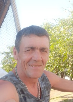 Александр, 53, Россия, Калининск