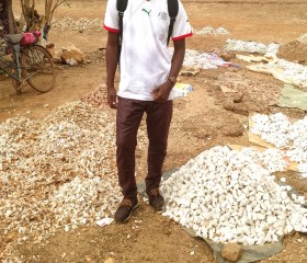 Vincent, 24 года, Ouagadougou