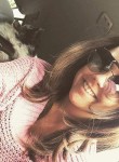 Janis , 34, Newark (State of New Jersey)