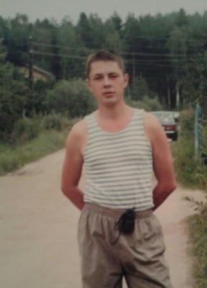 Владислав, 48, Россия, Радужный (Владимирская обл.)