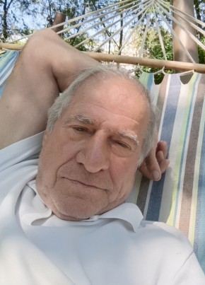 Александр из Макеевки 66 лет