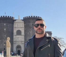 Dmitriy, 35, London