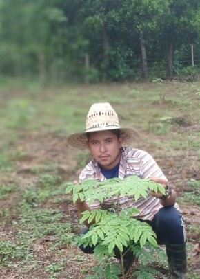 Donald Cabrera, 21, República de Nicaragua, Bluefields