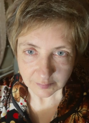 Лариса, 60, Россия, Сосновый Бор