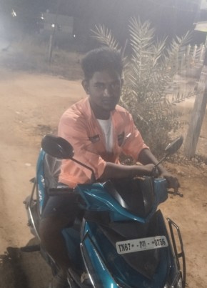 Muthu Kumar, 21, India, Coimbatore