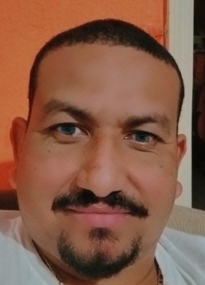 Jonathan, 42, Estados Unidos Mexicanos, Tijuana