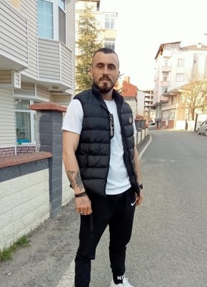 Mesut, 30, Türkiye Cumhuriyeti, Çerkezköy