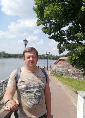 Алексей Рязанов из Подольска 43 года
