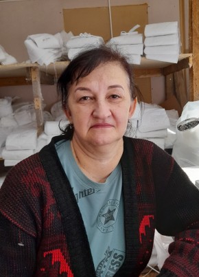 Марина, 60, Россия, Красноярск