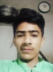 Moazam, 18 лет, لاہور